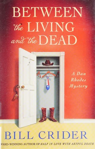 Tapa de Between the Living and the Dead