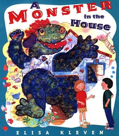 Tapa de A monster in the house