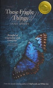 Tapa de These fragile things