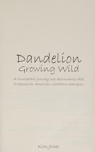 Tapa de Dandelion growing wild