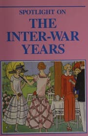 Tapa de Spotlight on the Interwar Years