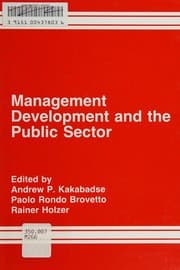 Tapa de Management development and the public sector