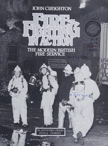 Tapa de Fire-fighting in action