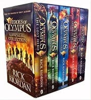 Tapa de Heroes of Olympus Complete Collection 5 Books Box Set -The Lost Hero/The Son of Neptune/The Mark of Athena/The Blood of Olympus by Rick Riordan