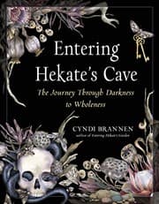 Tapa de Entering Hekate's Cave