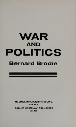 Tapa de War and politics