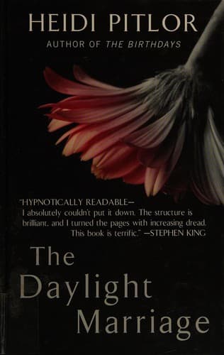 Tapa de The daylight marriage