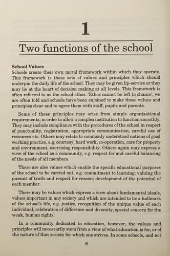 Tapa de Moral education