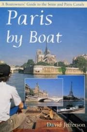 Tapa de Paris by boat