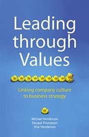 Tapa de Leading Through Values