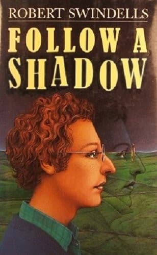 Tapa de Follow a shadow.