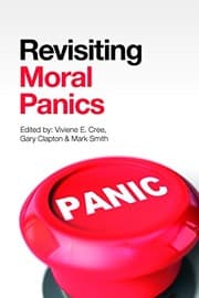 Tapa de Revisiting Moral Panics