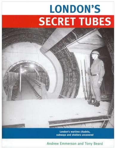 Tapa de London's secret tubes