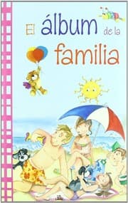 Tapa de El Albúm de la Familia