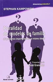 Tapa de Pluralidad de modelos de familia