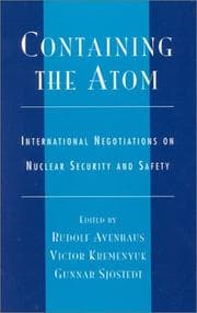 Tapa de Containing the Atom