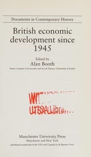 Tapa de British Economic Development since 1945