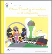 Tapa de Clara Parrot y el misterio en el aeropuerto