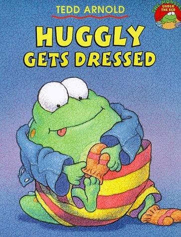 Tapa de Huggly gets dressed