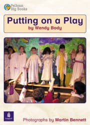 Tapa de Putting on a Nativity Play
