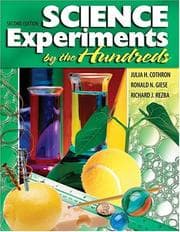 Tapa de Science experiments by the hundreds