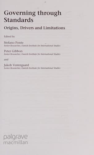 Tapa de Governing through standards