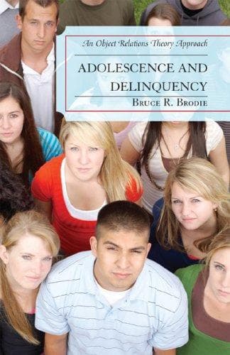 Tapa de Adolescence and Delinquency