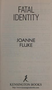 Tapa de Fatal Identity