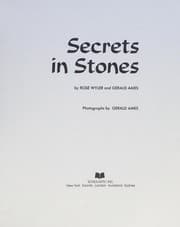 Tapa de Secrets in Stones