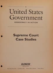 Tapa de Supreme Court Case Studies (Glencoe United States Government Democracy In Action)