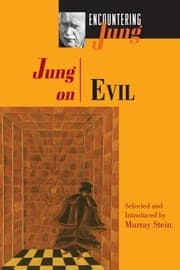 Tapa de Jung on Evil