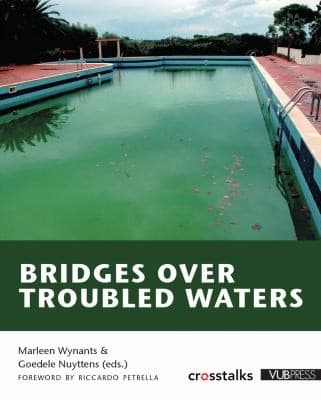 Tapa de Bridges over Troubled Waters