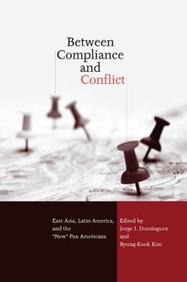 Tapa de Between Compliance and Conflict