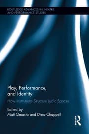 Tapa de Play, Performance, and Identity