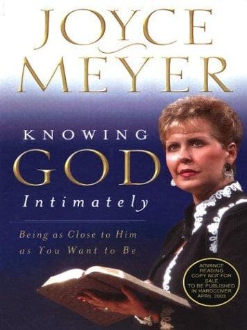Tapa de Knowing God Intimately