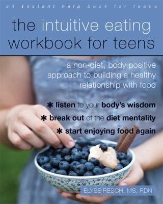 Tapa de Intuitive Eating Workbook for Teens