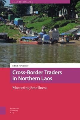 Tapa de Cross-Border Traders in Northern Laos