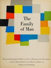 Tapa de the family of man