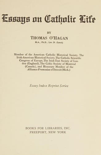 Tapa de essays on catholic life