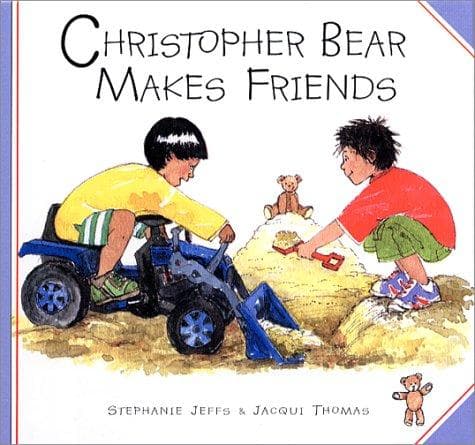 Tapa de Christopher Bear makes friends