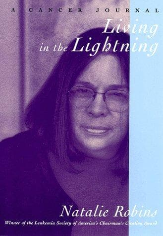 Tapa de Living in the lightning
