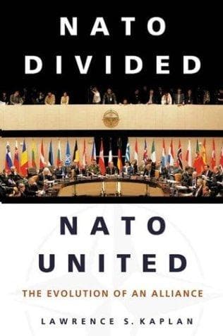 Tapa de NATO Divided, NATO United