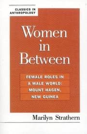 Tapa de Women in between