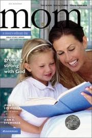 Tapa de Growing Strong with God