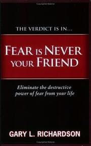 Tapa de Fear Is Never Your Friend