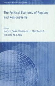 Tapa de POLITICAL ECONOMY OF REGIONS AND REGIONALISM; ED. BY MORTEN BOAS