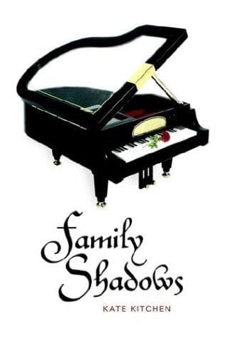 Tapa de Family Shadows