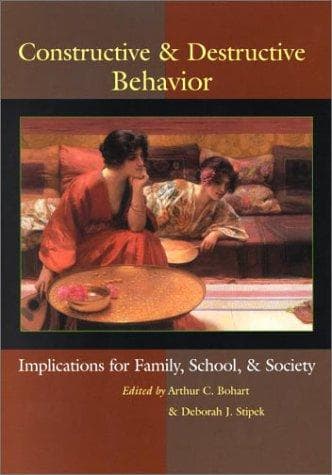 Tapa de Constructive & destructive behavior