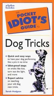 Tapa de The pocket idiot's guide to dog tricks