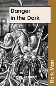 Tapa de Danger in the Dark (Dark Man)